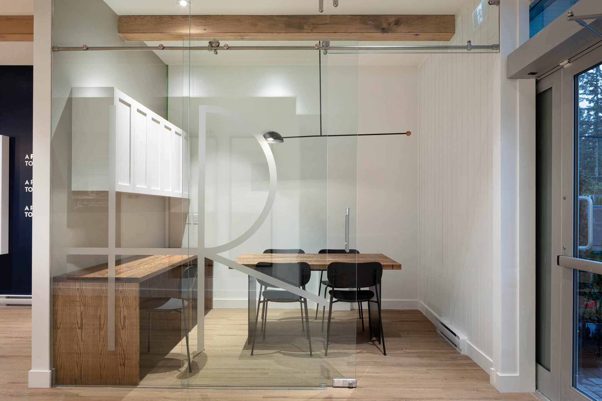 Holden Row Presentation Center
