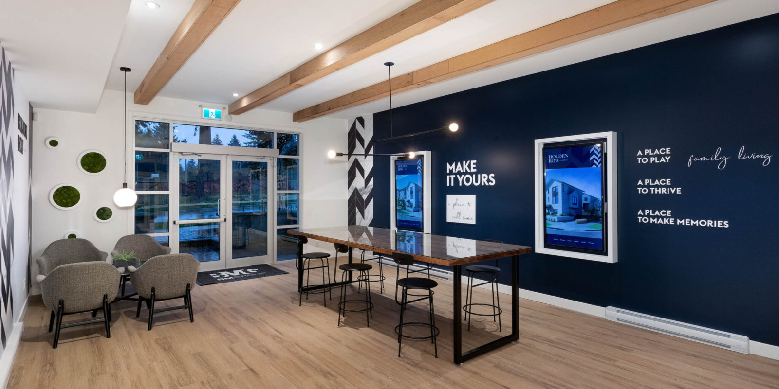 Holden Row Presentation Center